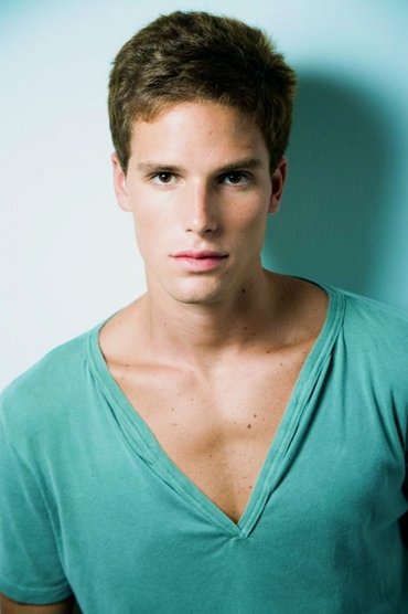 Jonatas Faro
