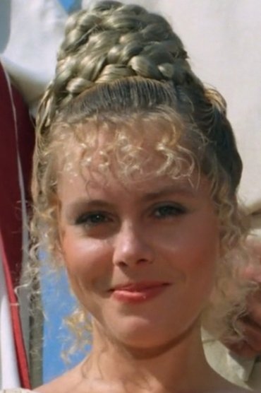 Suzanna Smith