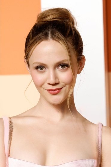 Iris Apatow