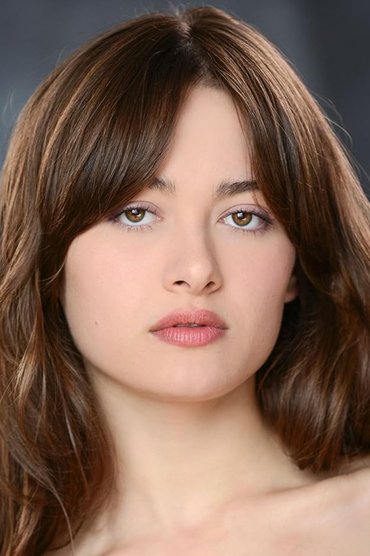 Chloe Avakian