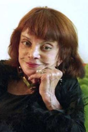 Zezé Macedo