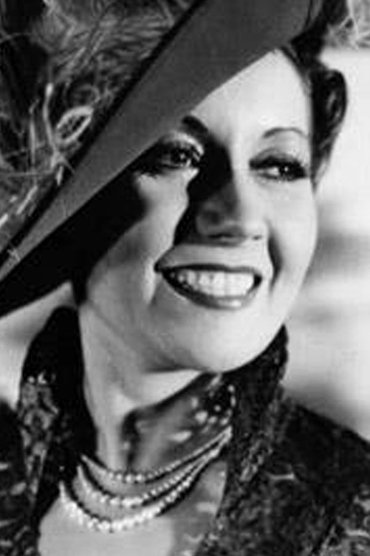 Carmen Lamas