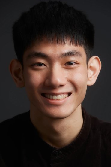 Zih-Ruei Liou