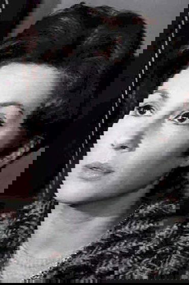 Nadine Alari