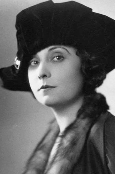 Maude George