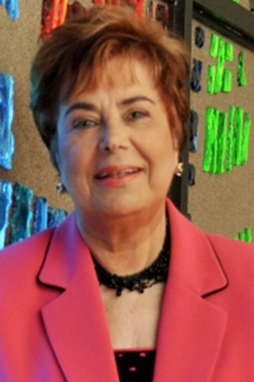Myrna Casas