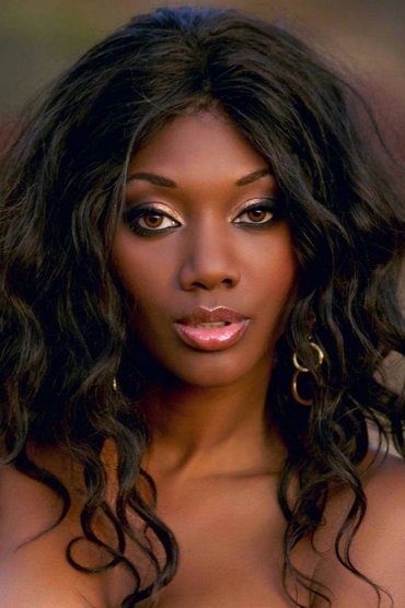 Nyomi Banxxx