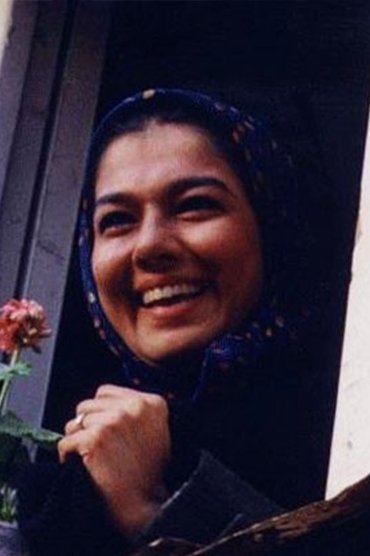 Poupak Goldarre
