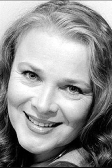 Maureen Moore