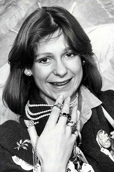 Tina Heath