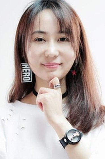 Tracy Dong