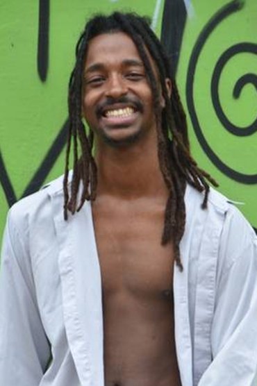 Cleslay Delfino