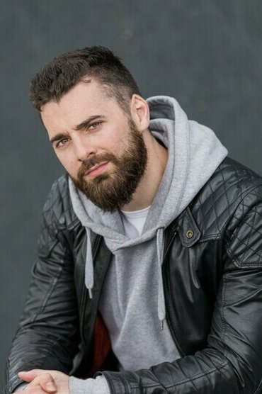 Daniel Cahill
