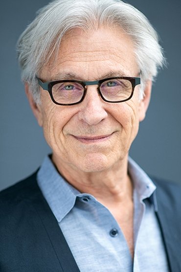 Harvey Kahn
