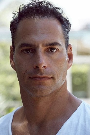 Lucas Akoskin