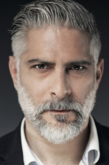 Sebastian Cavazza