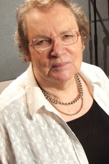 Maggie Stables