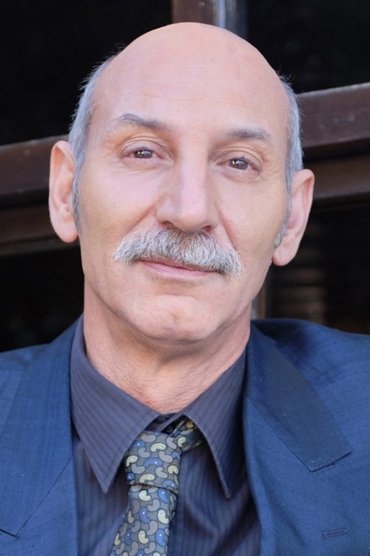 Costas Xikominos