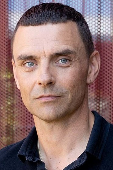 Simon Kvamm