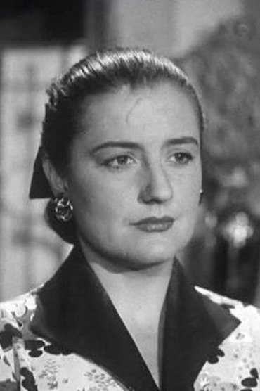 Nelly Mazloum