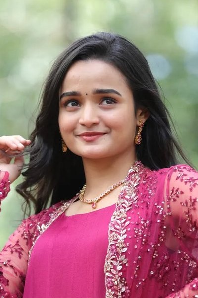 Meenakshi Anoop