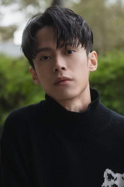 Chun-Chih Huang