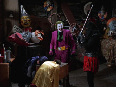 Batman se sulfura poster