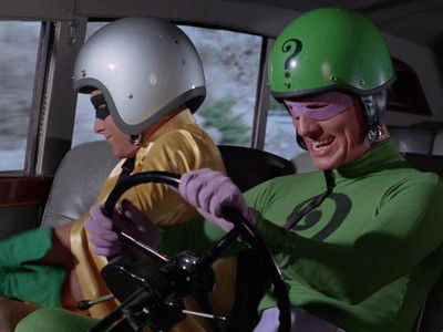 Justo en el centro poster