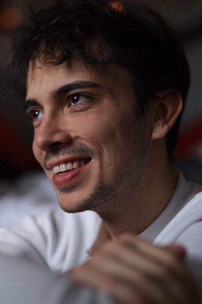 Imagem de Laméo Flores