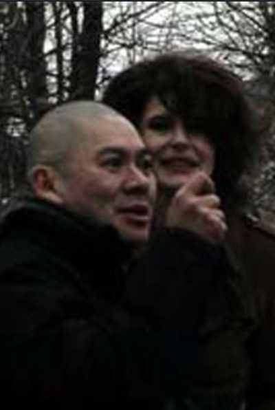 Flowers in the Mirror, Moon in the Water