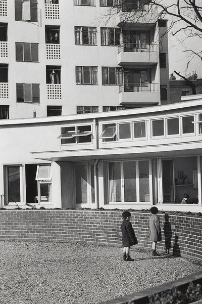 Poster do Filme 12 Views of Kensal House