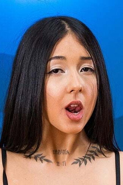 Valeria Valois