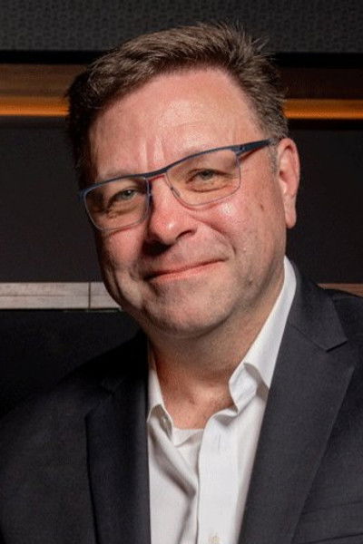 Imagem de Gareth John