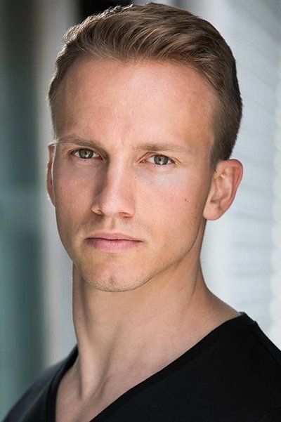 Photo de Andrei Lenart dans Star Wars : Le Réveil de la Force