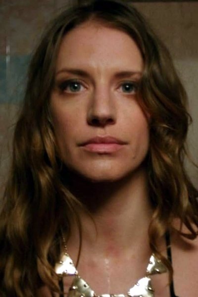 Photo de Lizzie Phillips dans Jason Bourne