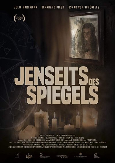 Watch - Jenseits des Spiegels Full Movie