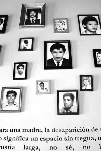 Poster do Filme Aquí nuestro presente parece suspendido