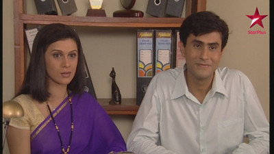 Kiran, Aarti's Adoption Plan