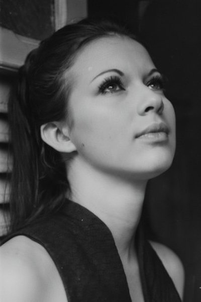Neila Tavares