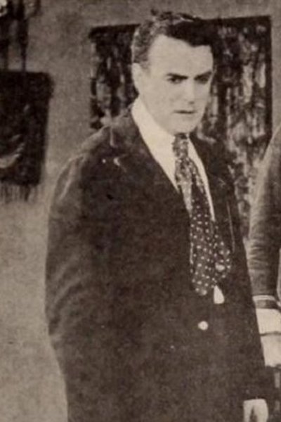 Photo de Howard Davies dans Vous ne l'emporterez pas avec vous