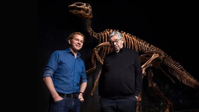 Maarten en Gijs op Dinojacht