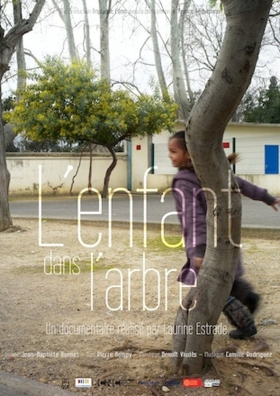 movie poster for L'enfant dans l'arbre
