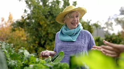 Episode 8 Autumn: Easter Treats & Maggie Beer