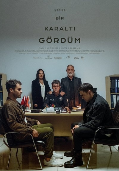 Poster do Filme İleride Bir Karaltı Gördüm