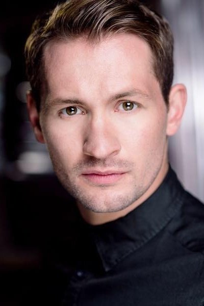 Photo de Jon-Scott Clark dans Wicked