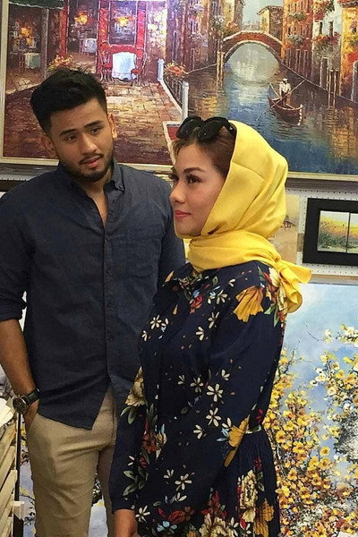 Waiduri di Sebalik Pintu