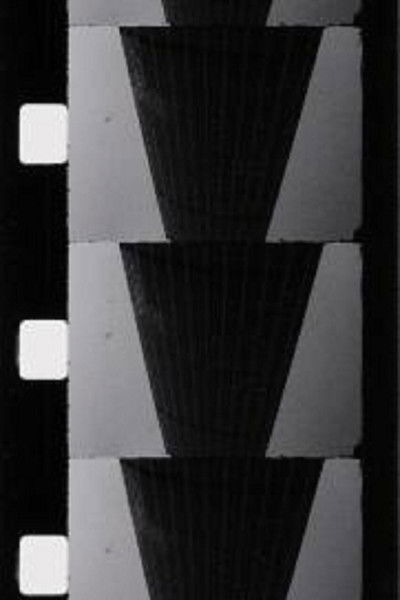 Poster do Filme Chutes de trois gouttes de mezcal dans une coupe de champagne