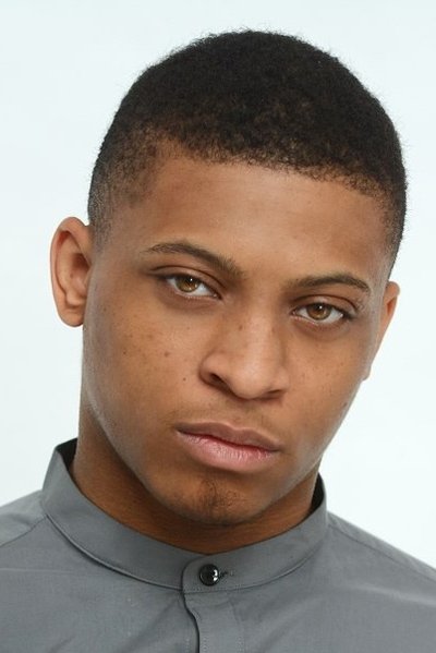 Photo de Jordan Melchor dans Wicked