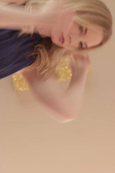 Poster do Filme Eight Bridget Studies