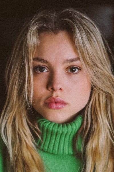 Lea Zoë Voss